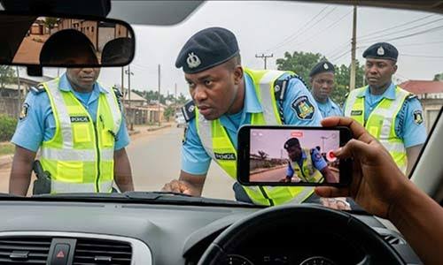 Nigerians can record police officers during stop-and-search operations, court rules